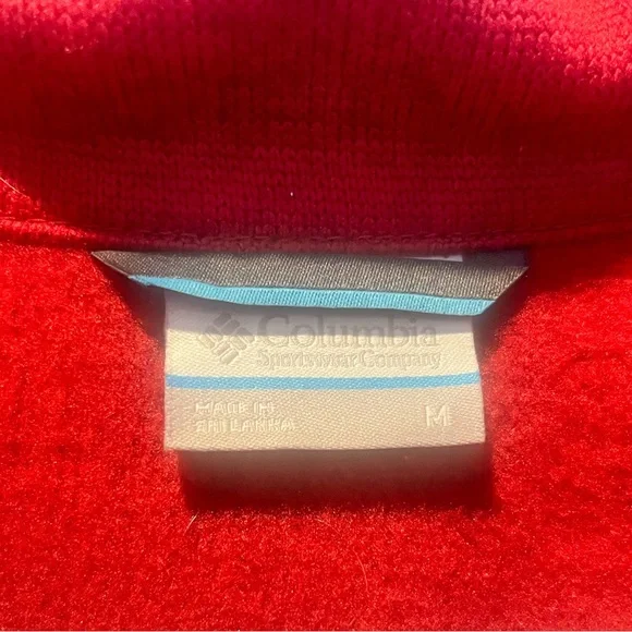 Set of two Great Wolf Lodge Columbia size medium pullovers - Picture 7 of 14